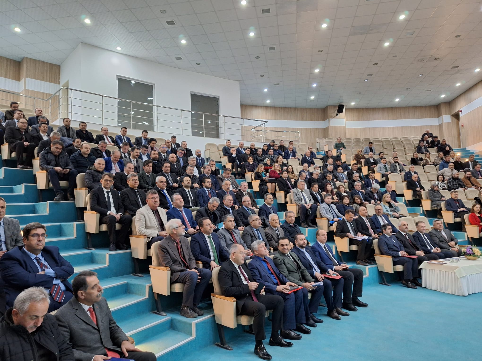 Şamlıoğlu'nu Müdür Sünnetçi Karşıladı