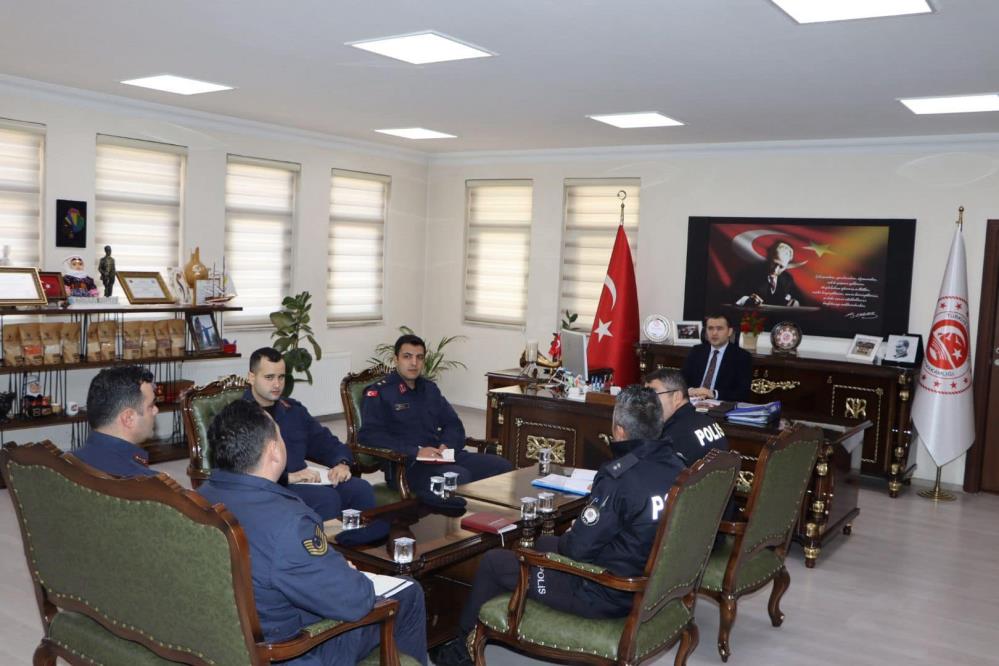 Emirdağ’da Güvenlik ve Asayiş Toplantısı