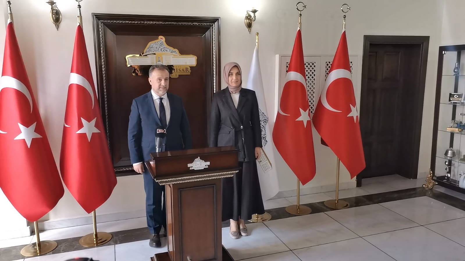 BAKAN YARDIMCISI ŞAMLIOĞLU