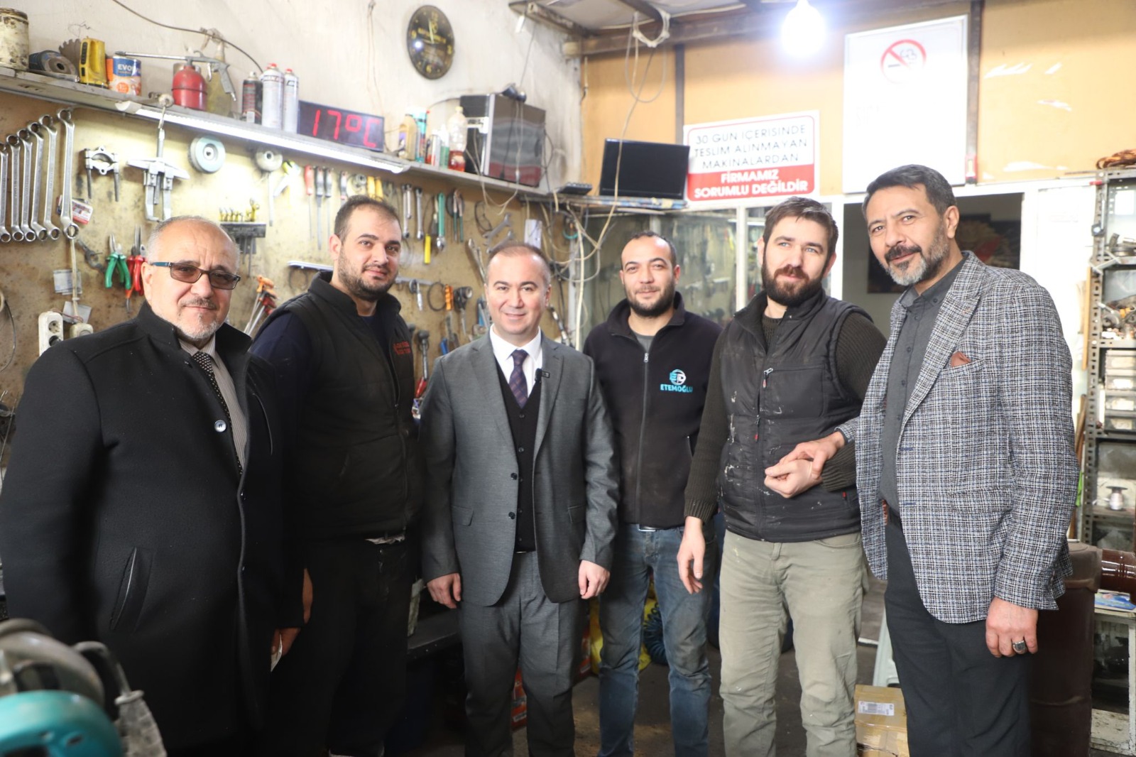 SANAYİ'DE GÖVDE GÖSTERİSİ