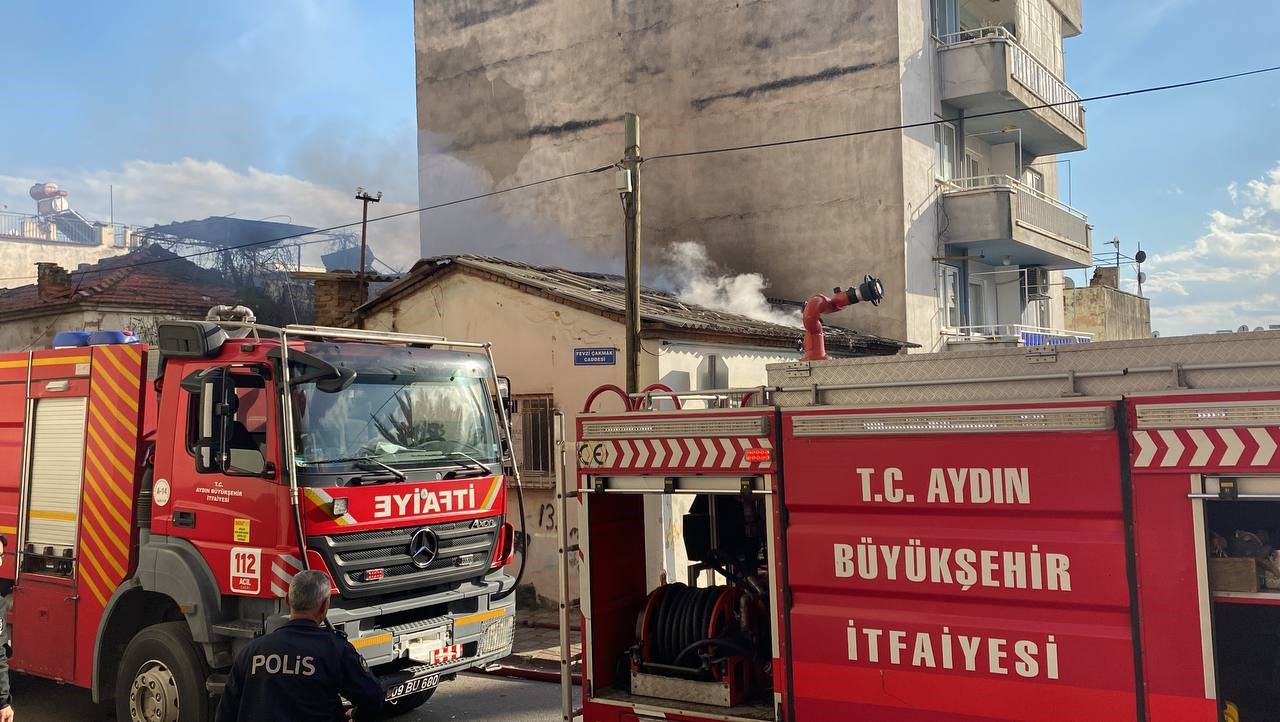 Metruk Binada Yangın Çıktı