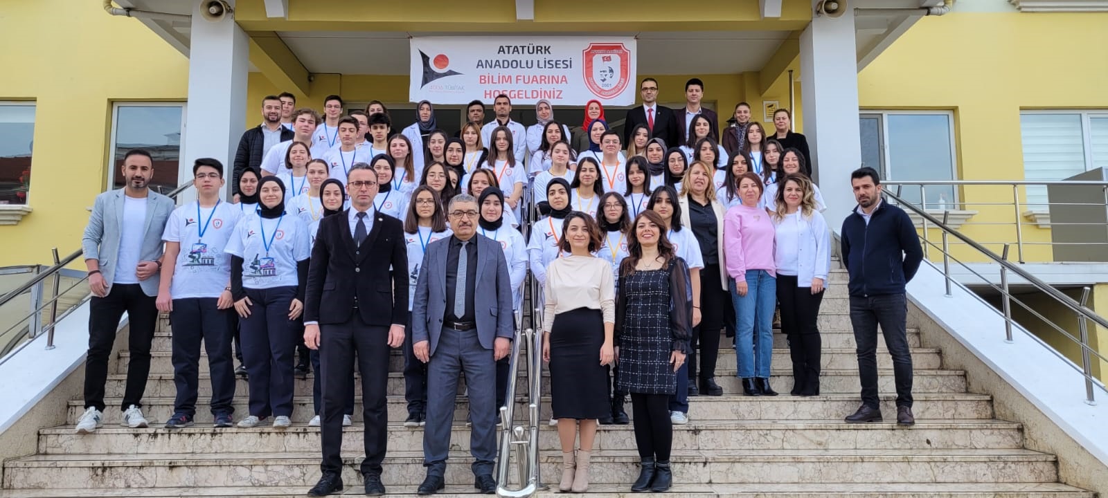 Lise Öğrencileri İl Birincisi Oldu