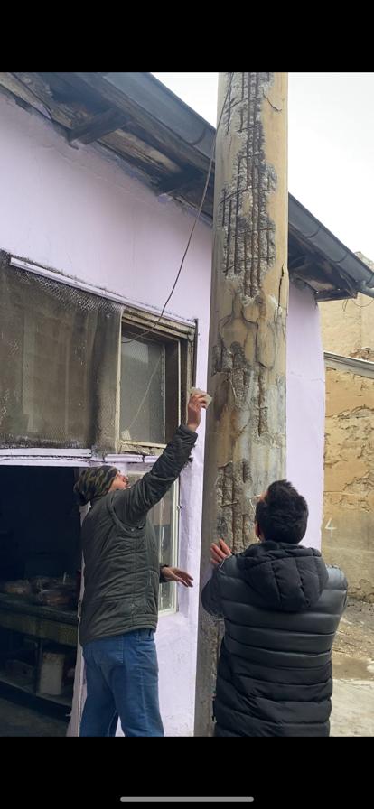 AFYON'DAKİ O MAHALLE UYUŞTURUCU BAĞIMLILARININ MESKENİ OLDU