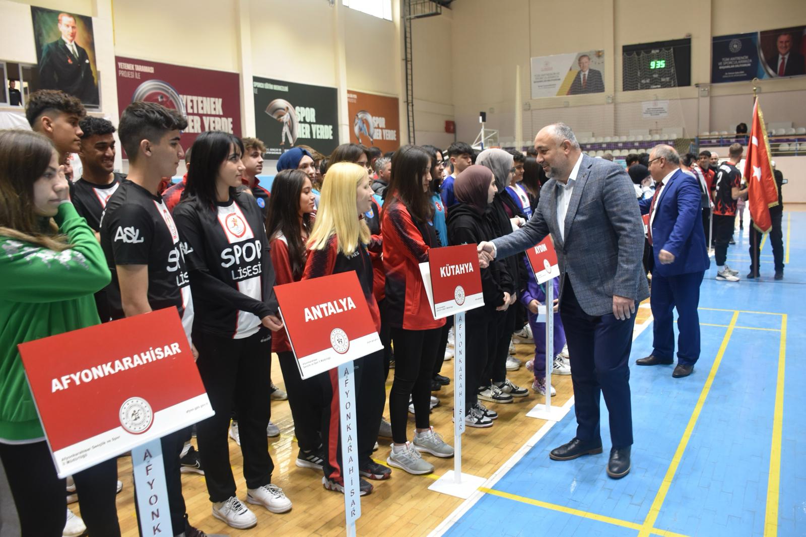 Afyonkarahisar'da Basketbol U-14 2.Bölge Şampiyonası Heyecanı Tamamlandı