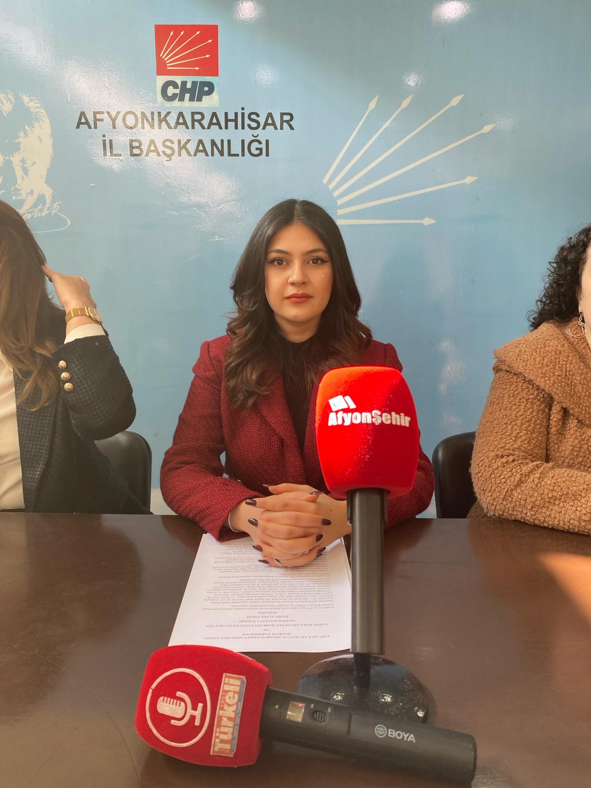 MAHİNUR ÖZDEMİR GÖKTAŞ’A YÜKLENDİ