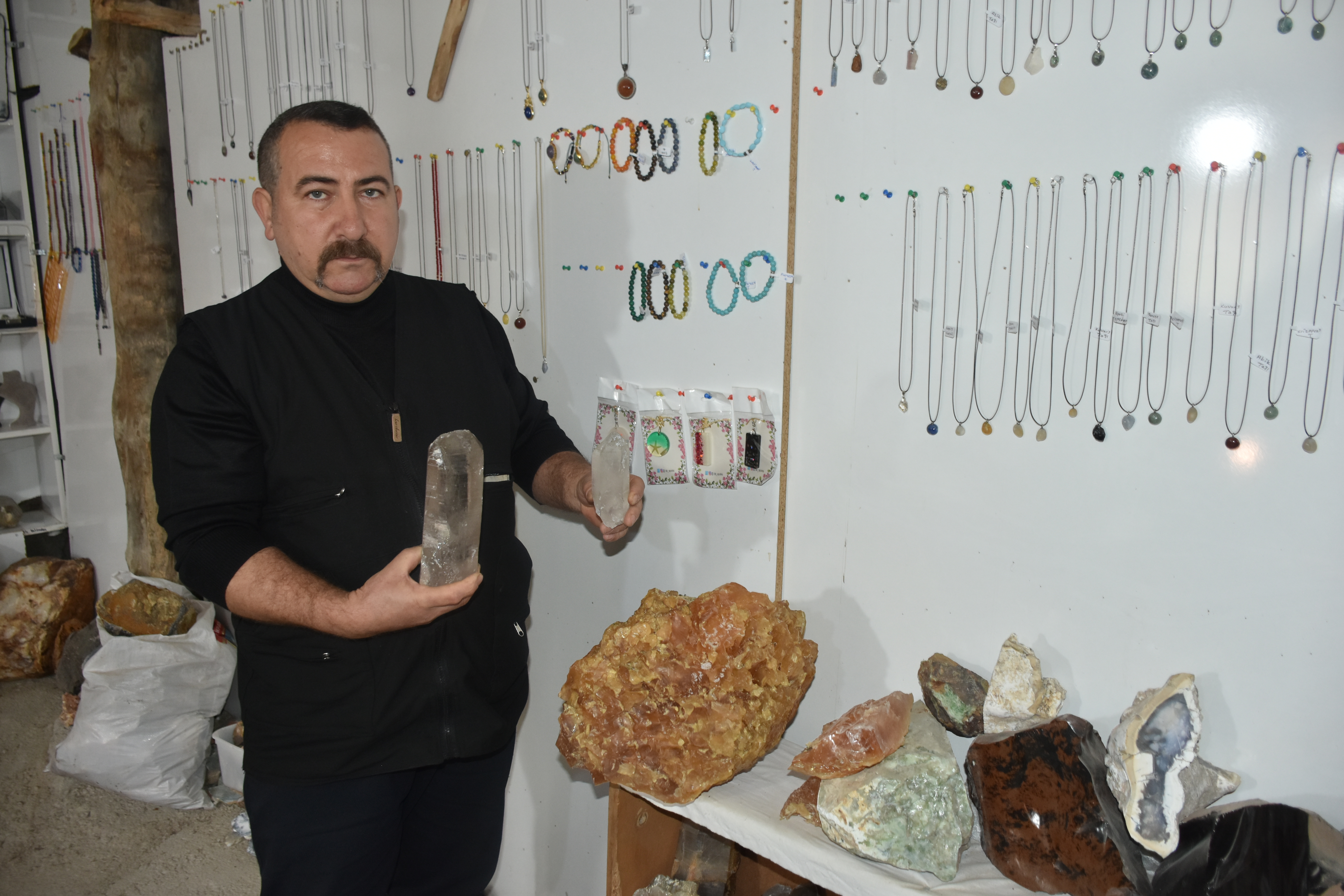 Köyünde Atölye Kurdu