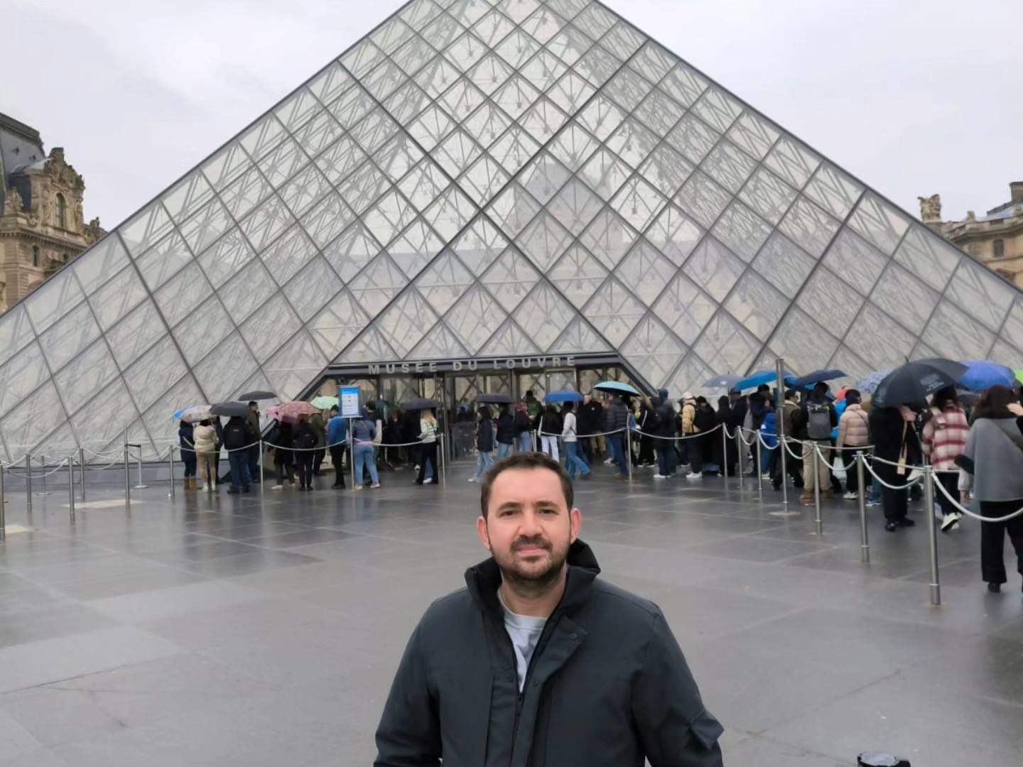 RSP öğrencileri Paris'i geziyor