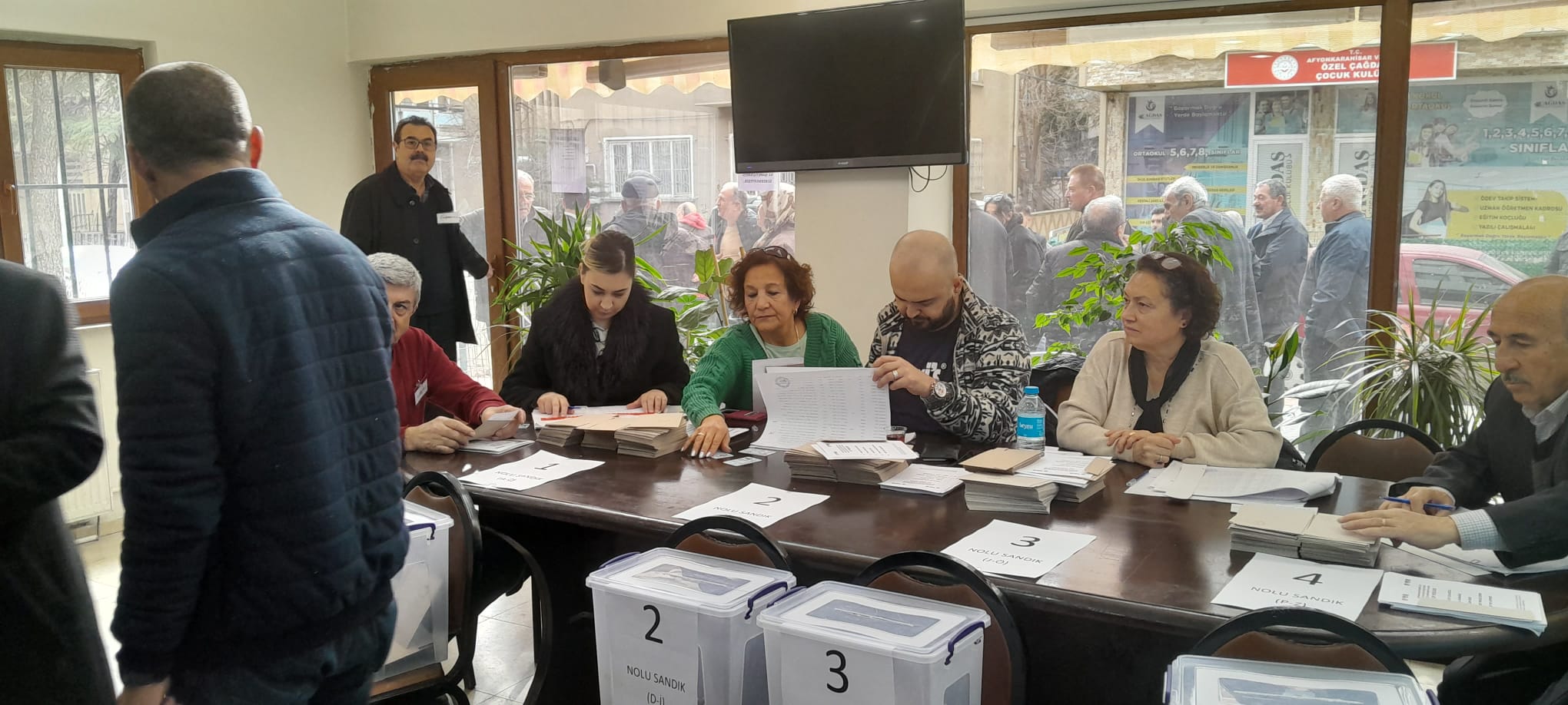 CHP AFYONKARAHİSAR İL BAŞKANLIĞINDA SEÇİM HEYECANI YAŞANIYOR