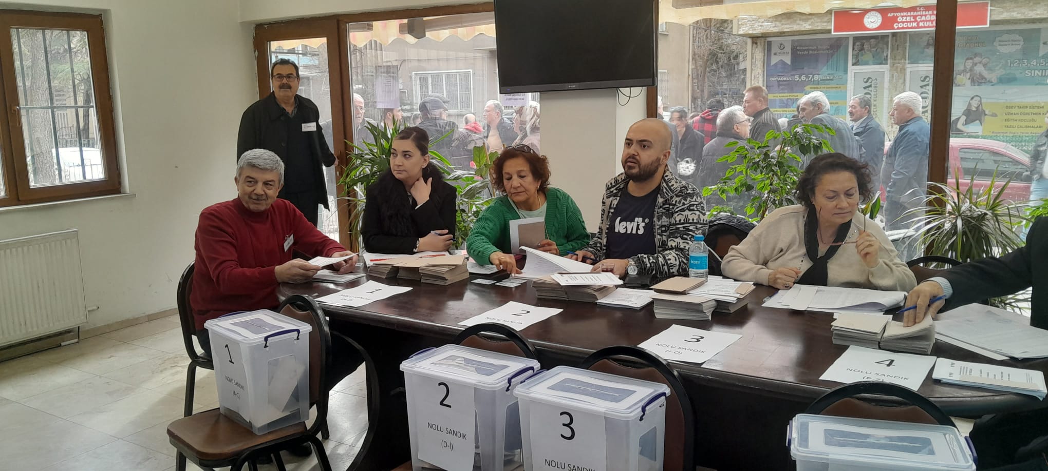 CHP AFYONKARAHİSAR İL BAŞKANLIĞINDA SEÇİM HEYECANI YAŞANIYOR