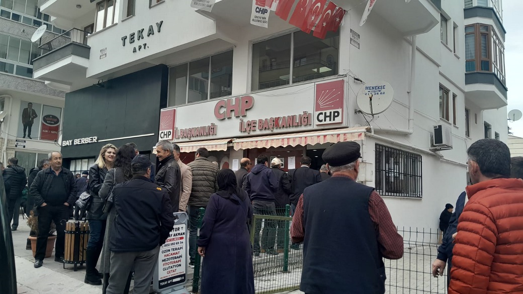 CHP AFYONKARAHİSAR'DA HEYECANLI DAKİKALARA GİRİLDİ