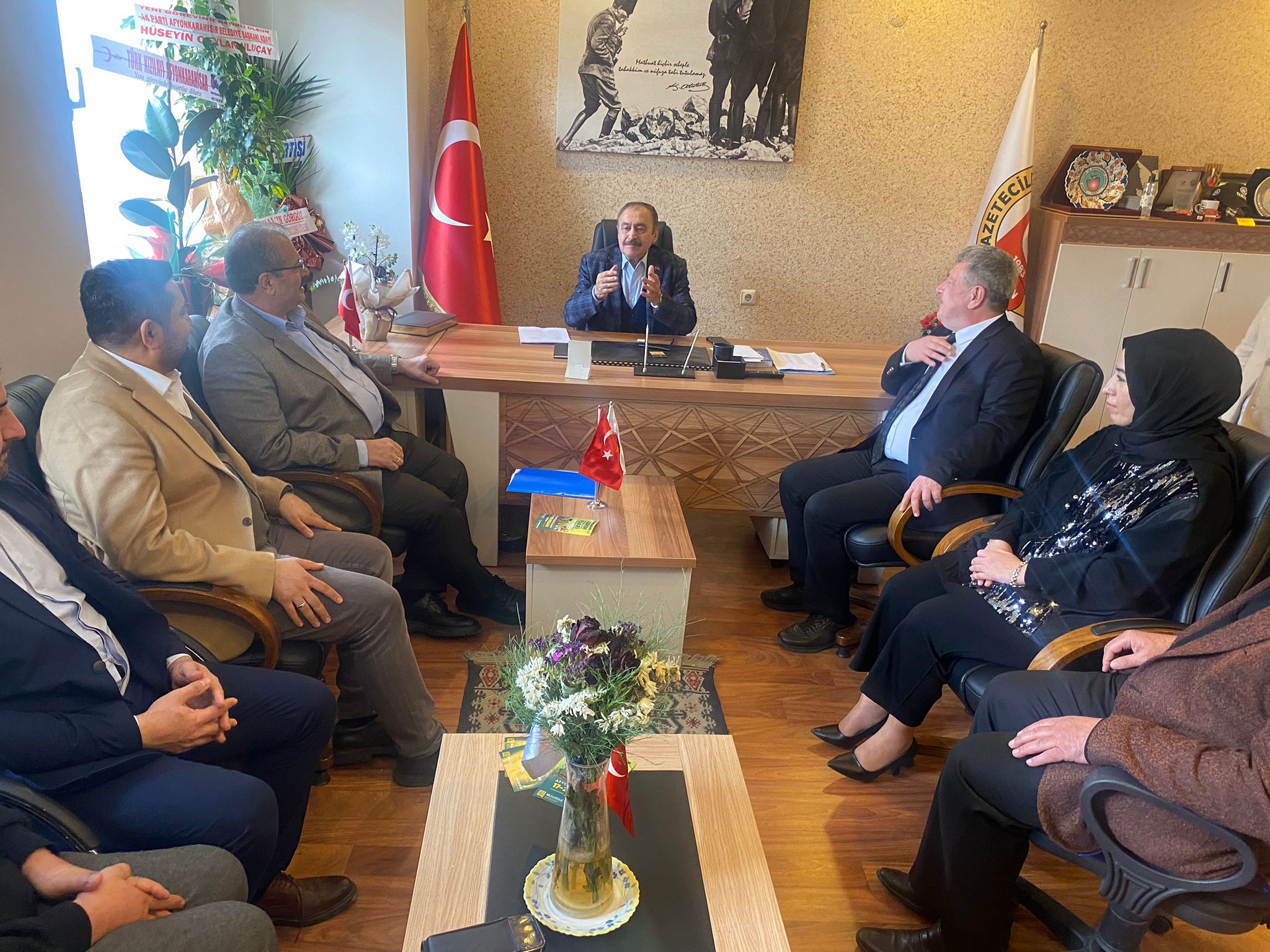 BAŞKAN AKAR, BASIN ÇALIŞANLARINA YAPILAN SALDIRIYI KINADI