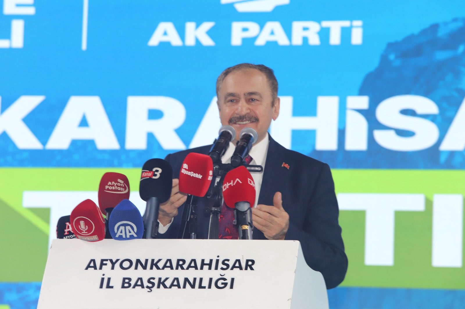 Eski Bakan Veysel Eroğlu Afyon'da Aday Tanıtım Toplantısına Katıldı