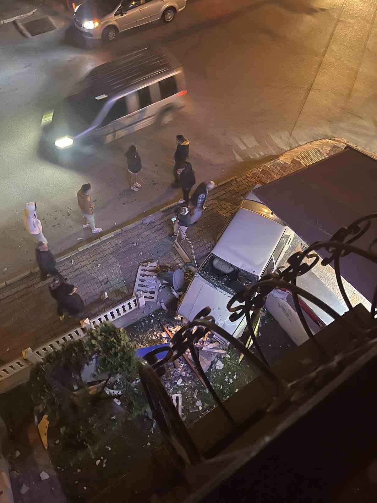 VİRAJA HIZLI GİRDİ