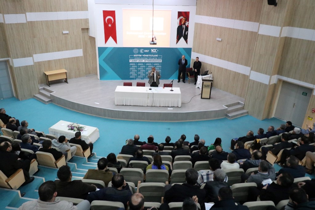 “OYUN İLE ÇOCUKLARIMIZ SOSYALLEŞİYOR”