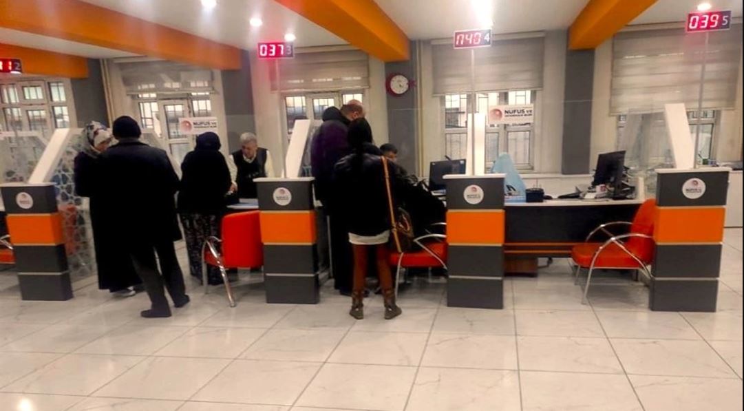 AFYONKARAHİSAR'DA NÜFUS MÜDÜRLÜĞÜ HAFTA SONU MESAİ YAPACAK