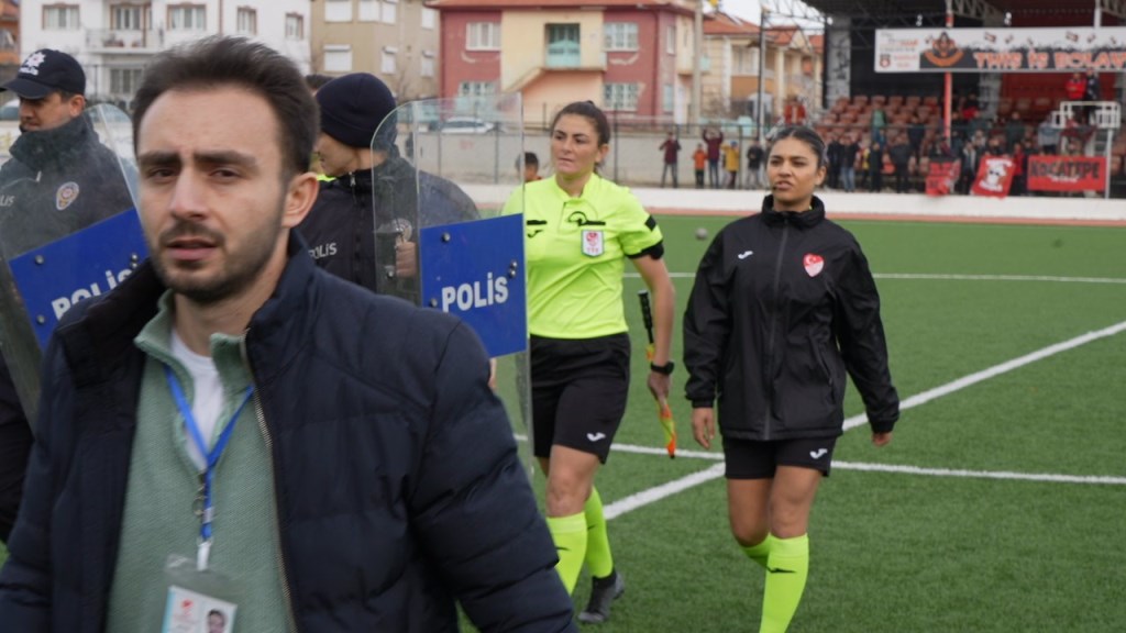 AFYON'DA OLAYLI MAÇ!
