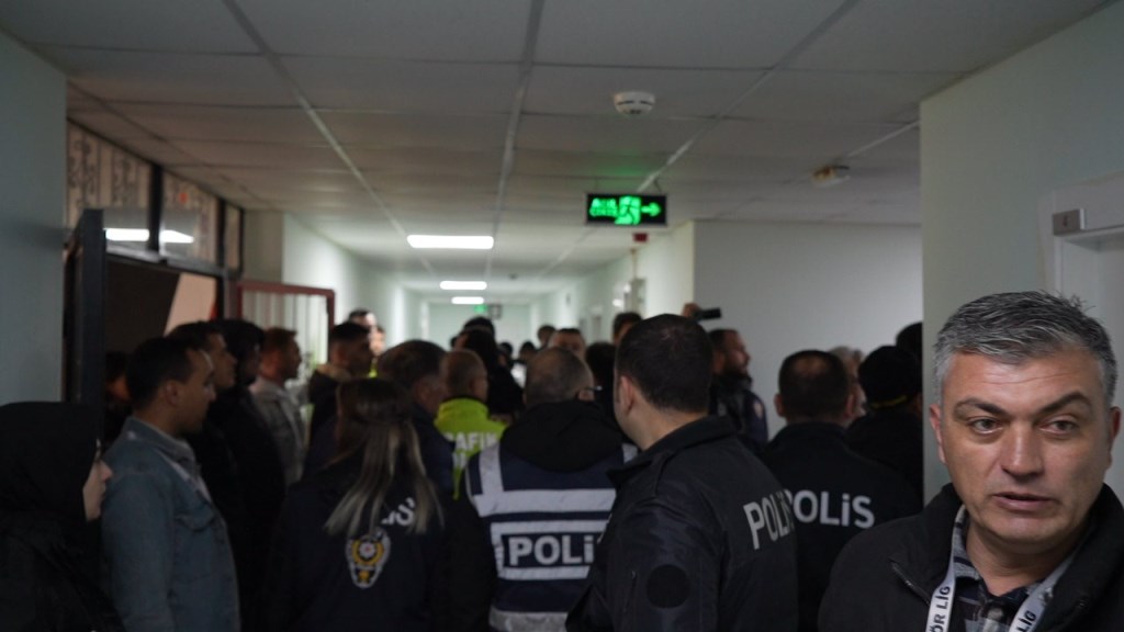 AFYON'DA OLAYLI MAÇ!