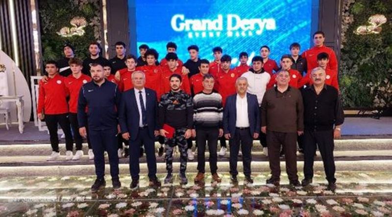 4. GELENEKSEL PEHLİVANLAR OCAĞI KEŞKEK GÜNÜ GRAND DERYA SALONUNDA YAPILDI