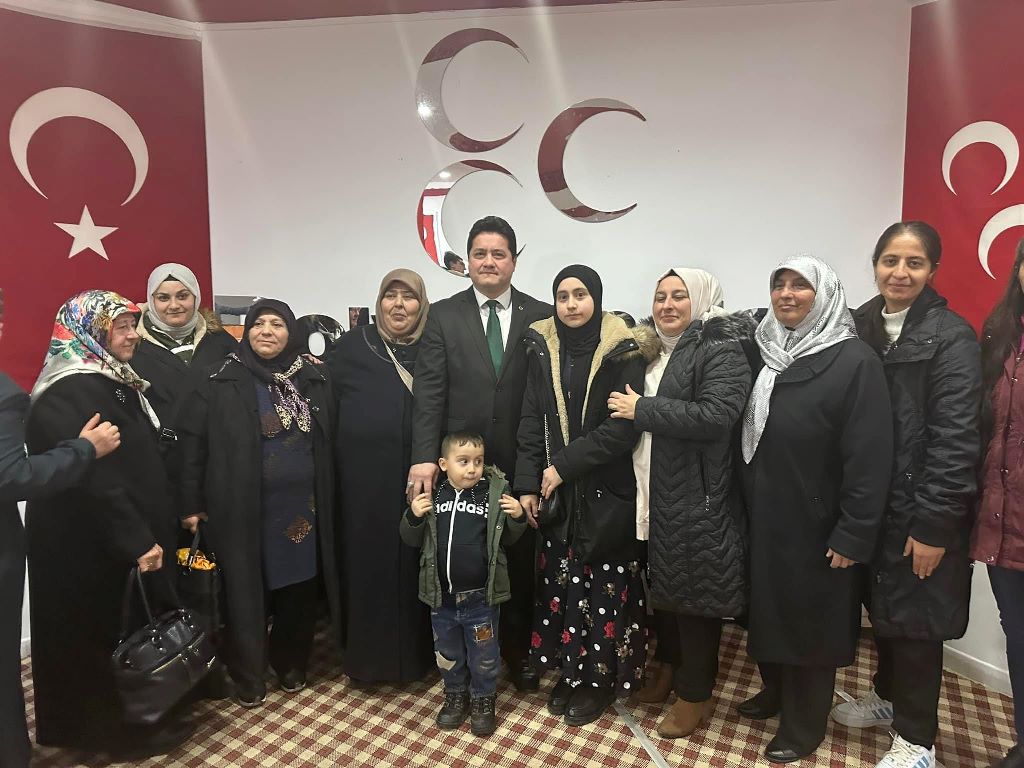 BOLVADİN'DE 178 KİŞİ MHP'YE KATILDI
