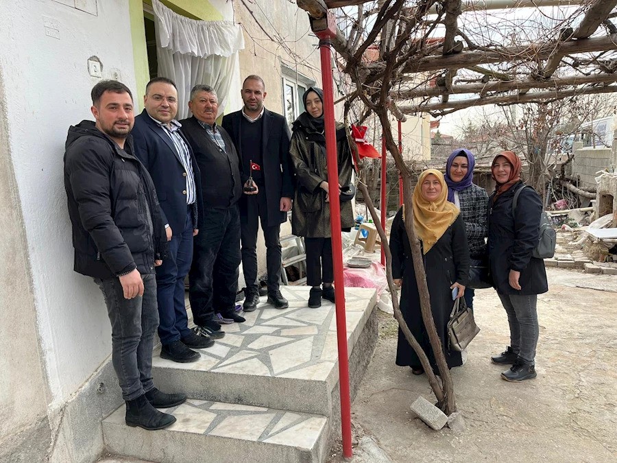 Şuhut Belediye Başkan Adayı Eroğlu'nun İlçedeki İlk Ziyareti Şehit Aileleri ve Gazilere Oldu