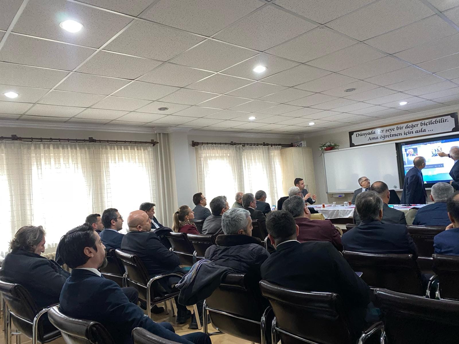 BİRİNCİ EĞİTİM BÖLGESİ MÜDÜRLER KURULU TOPLANTISI GERÇEKLEŞTİRİLDİ