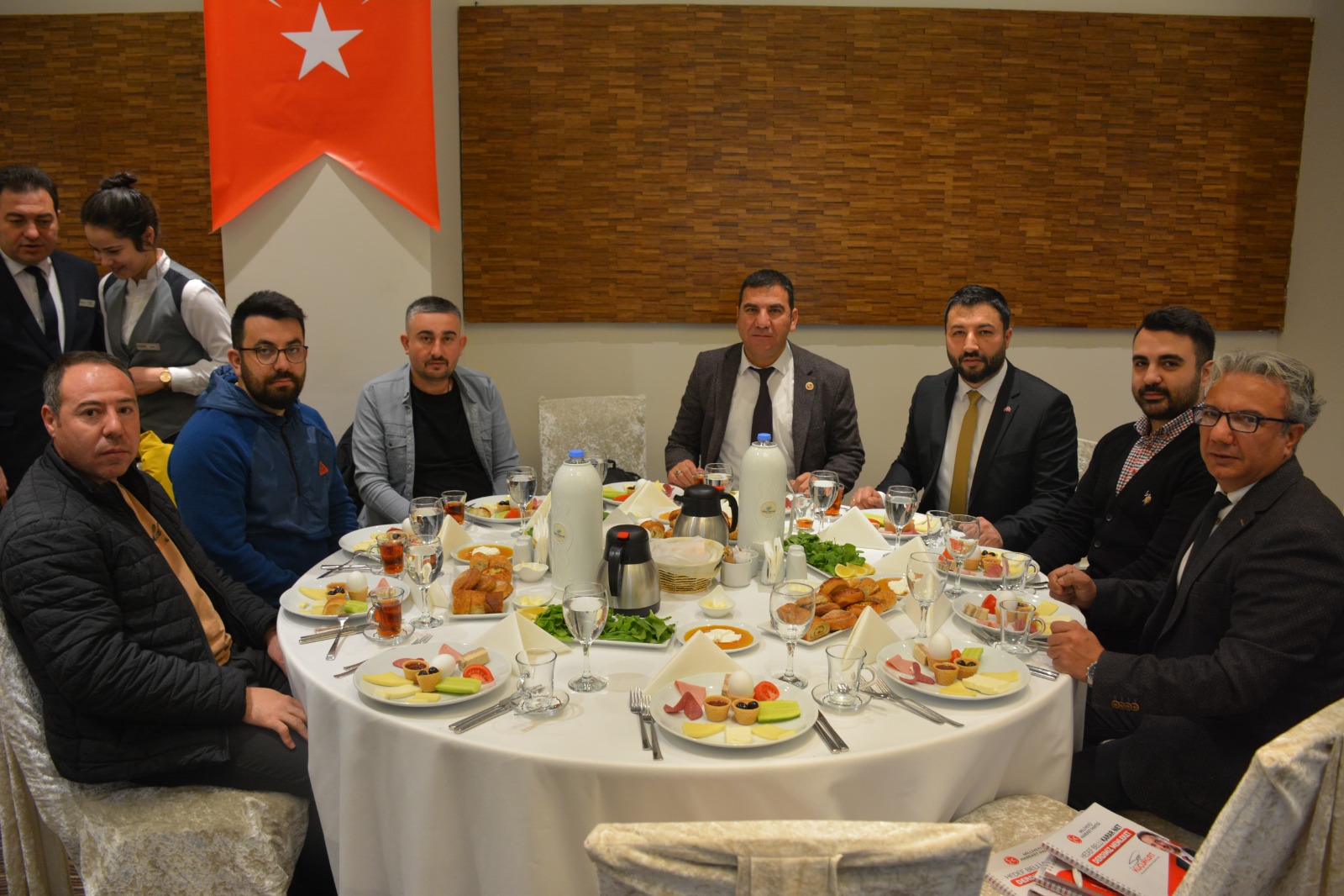 MHP'li Taytak ''Bu Kapı Herkese Açık Olacak''