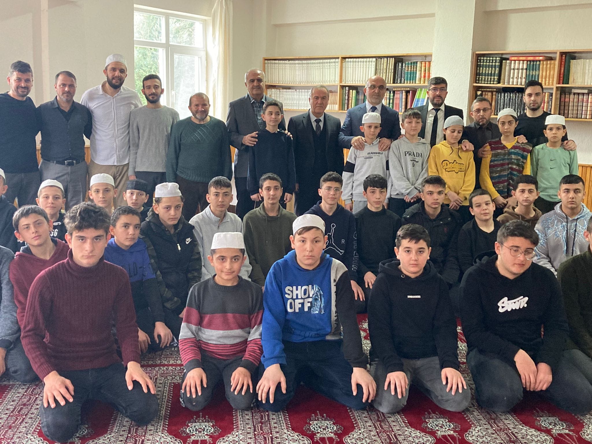 MÜFTÜ İMAMOĞLU ÖĞRENCİLERLE BULUŞTU