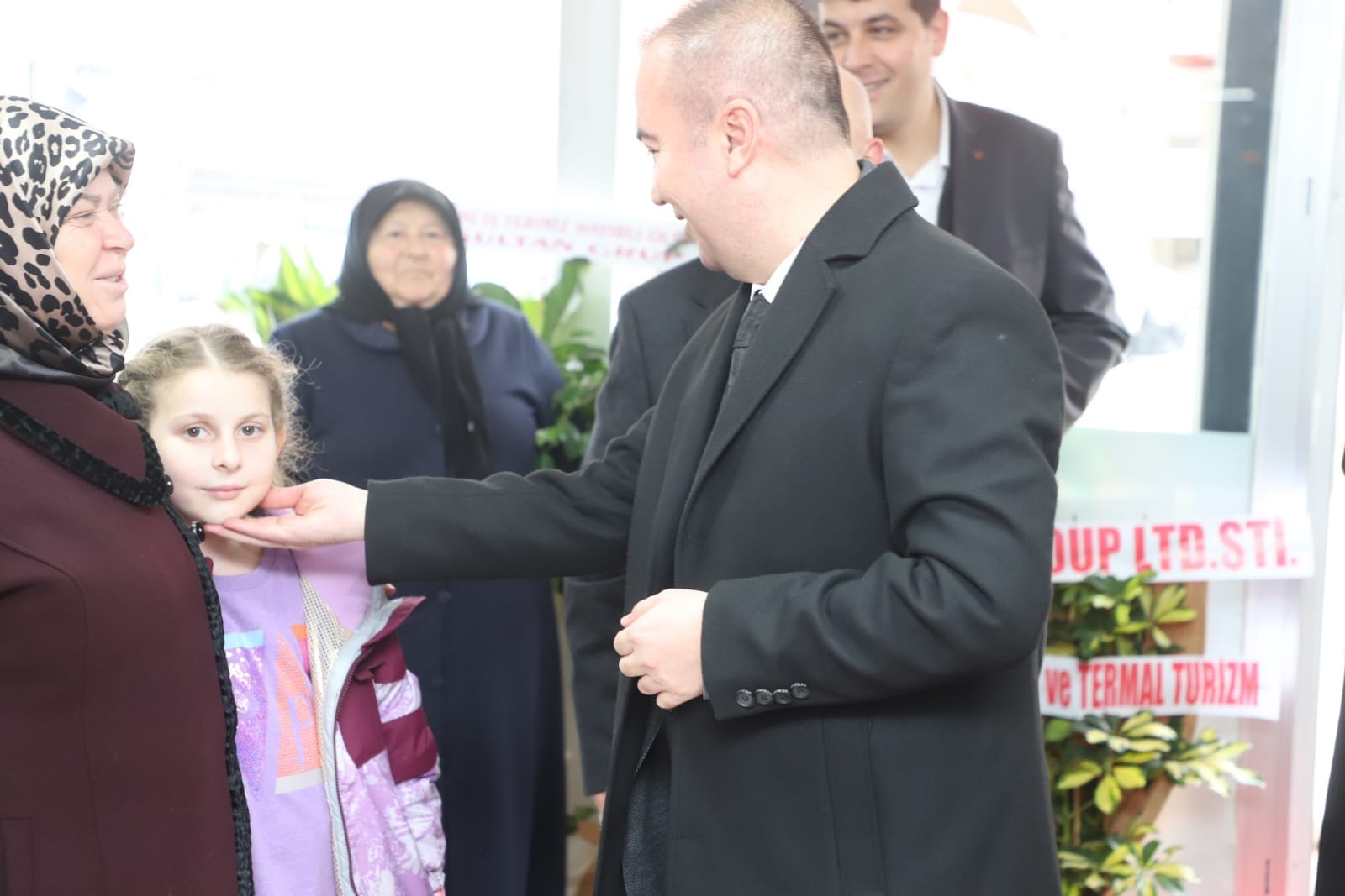 AK Partili Uluçay Ziyaretlerini Sürdürüyor