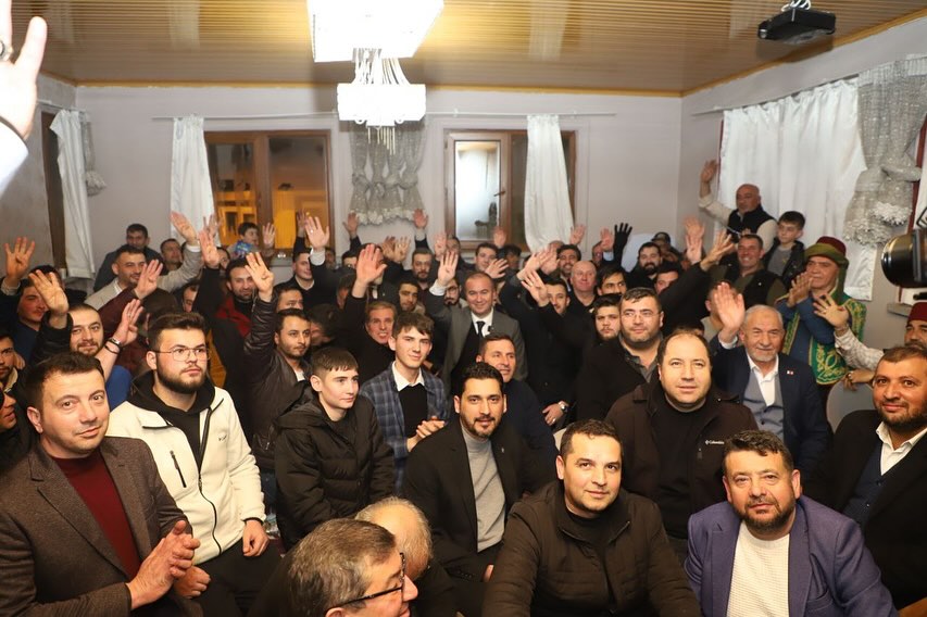 ULUÇAY'A BURMALI MAHALLESİNDE YOĞUN İLGİ