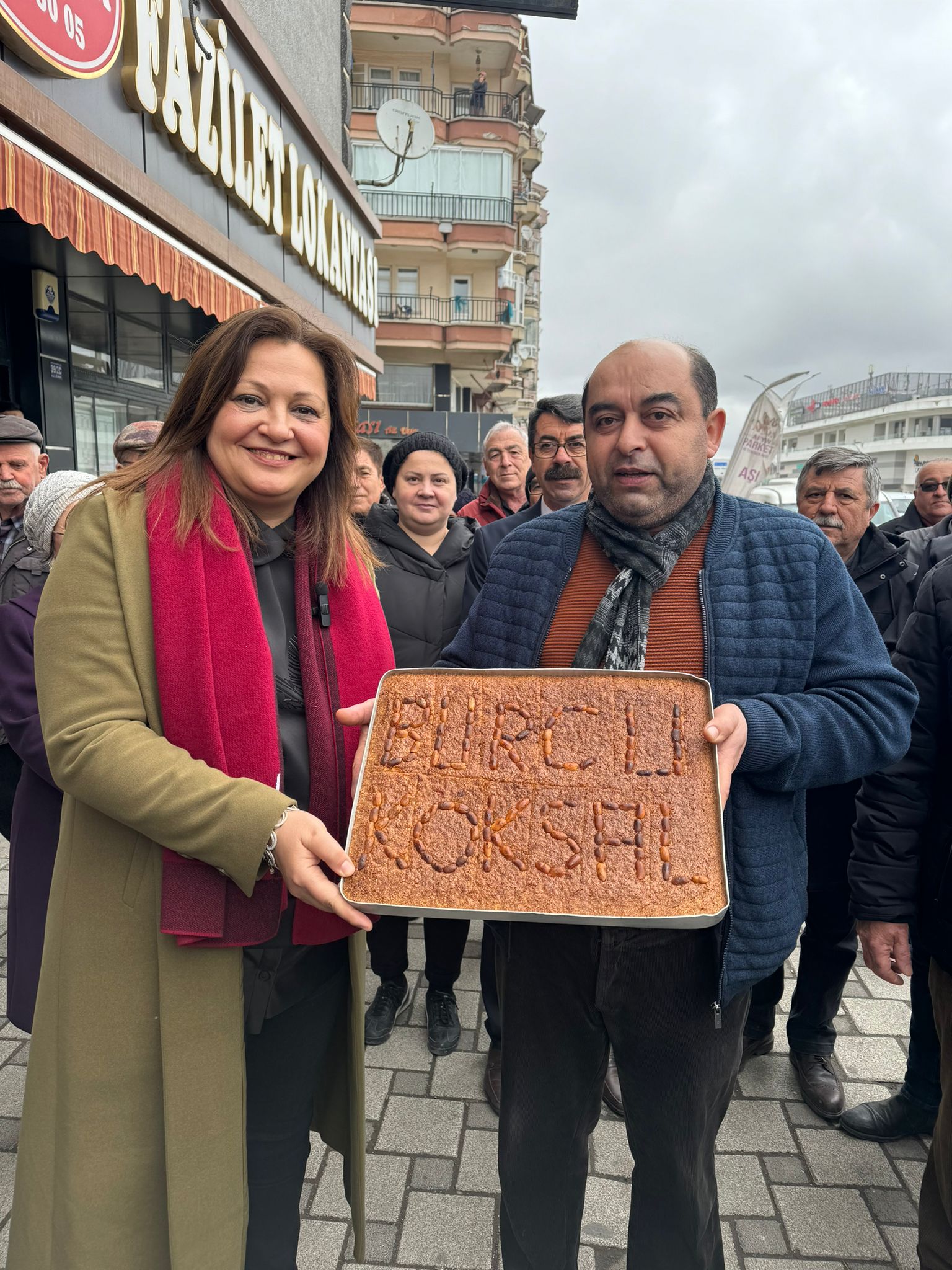 " ÖNEMLİ OLAN SANDIKTAN SONRA ESNAFA HİZMET ETMEK"
