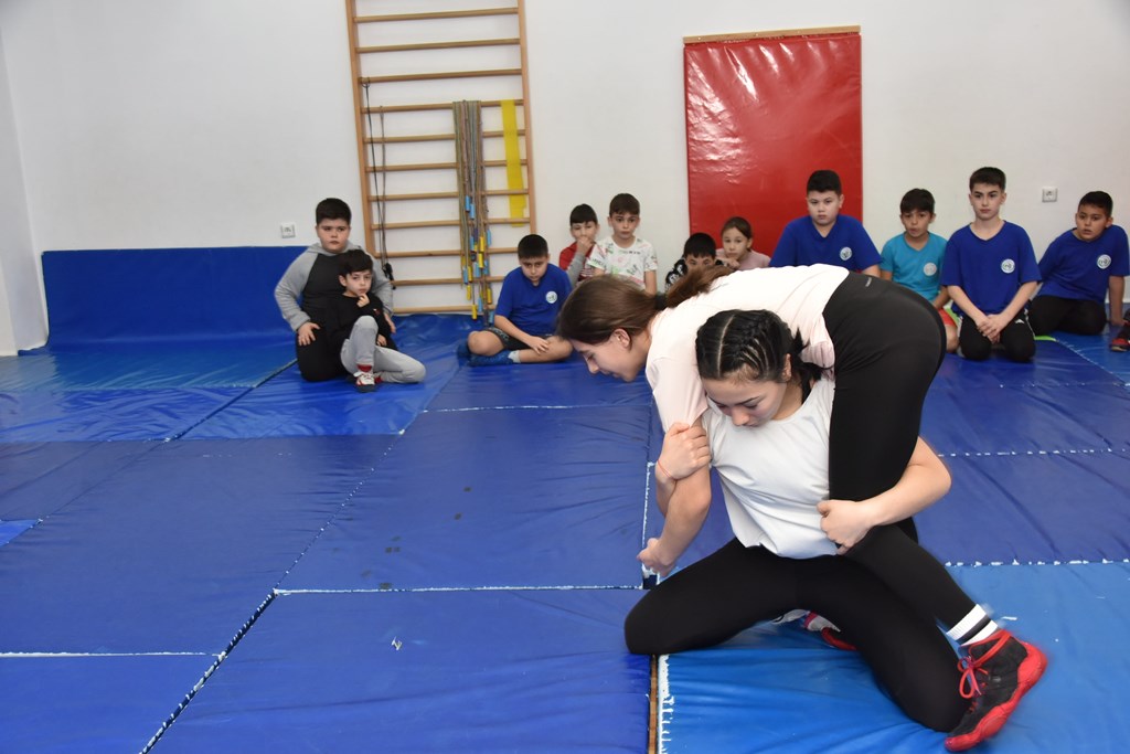 BAŞAK DUMAN AFYON YOLCUSU
