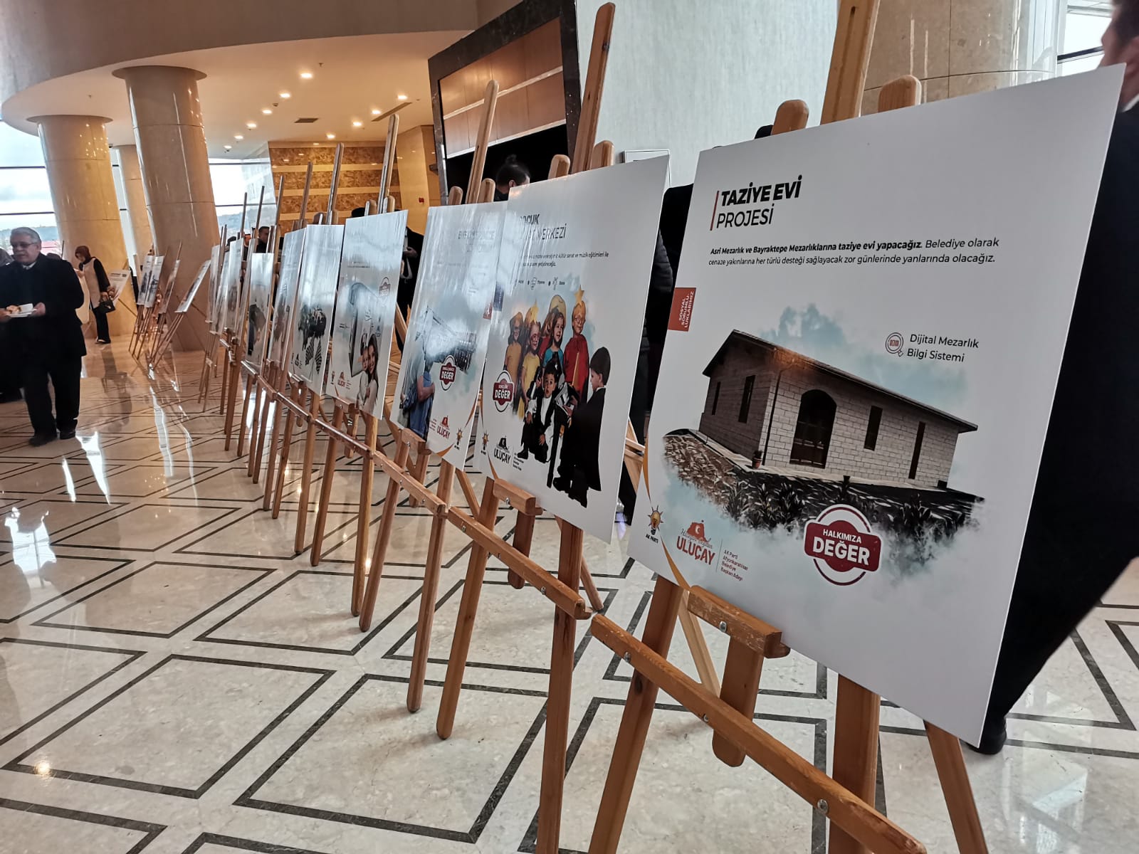 Ak Parti Afyonkarahisar'da Projelerini Açıklıyor