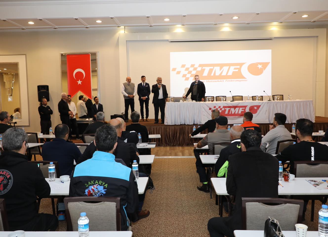 Zeybek Türkiye Motosiklet Federasyonu '2024 Kulüp İstişare Toplantısı'na katıldı.