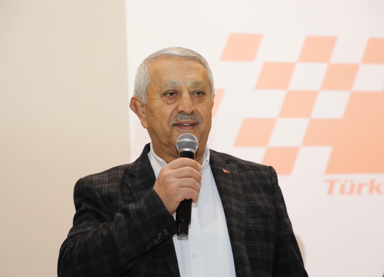 Zeybek Türkiye Motosiklet Federasyonu '2024 Kulüp İstişare Toplantısı'na katıldı.
