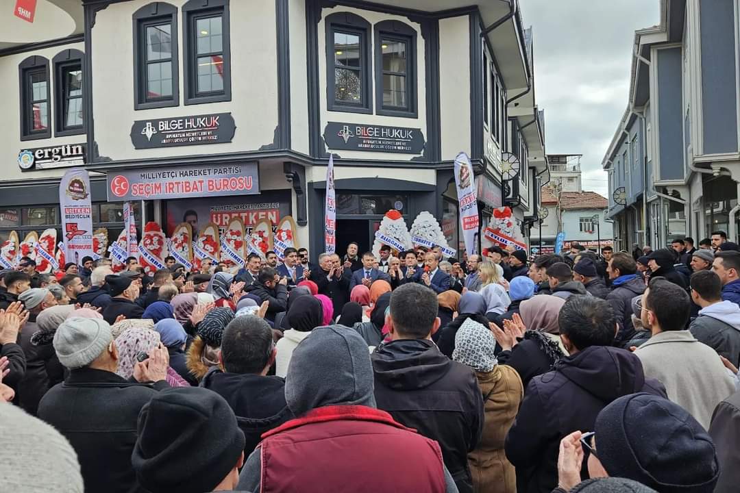 MHP'DE MİTİNG HAVASINDA AÇILIŞLAR