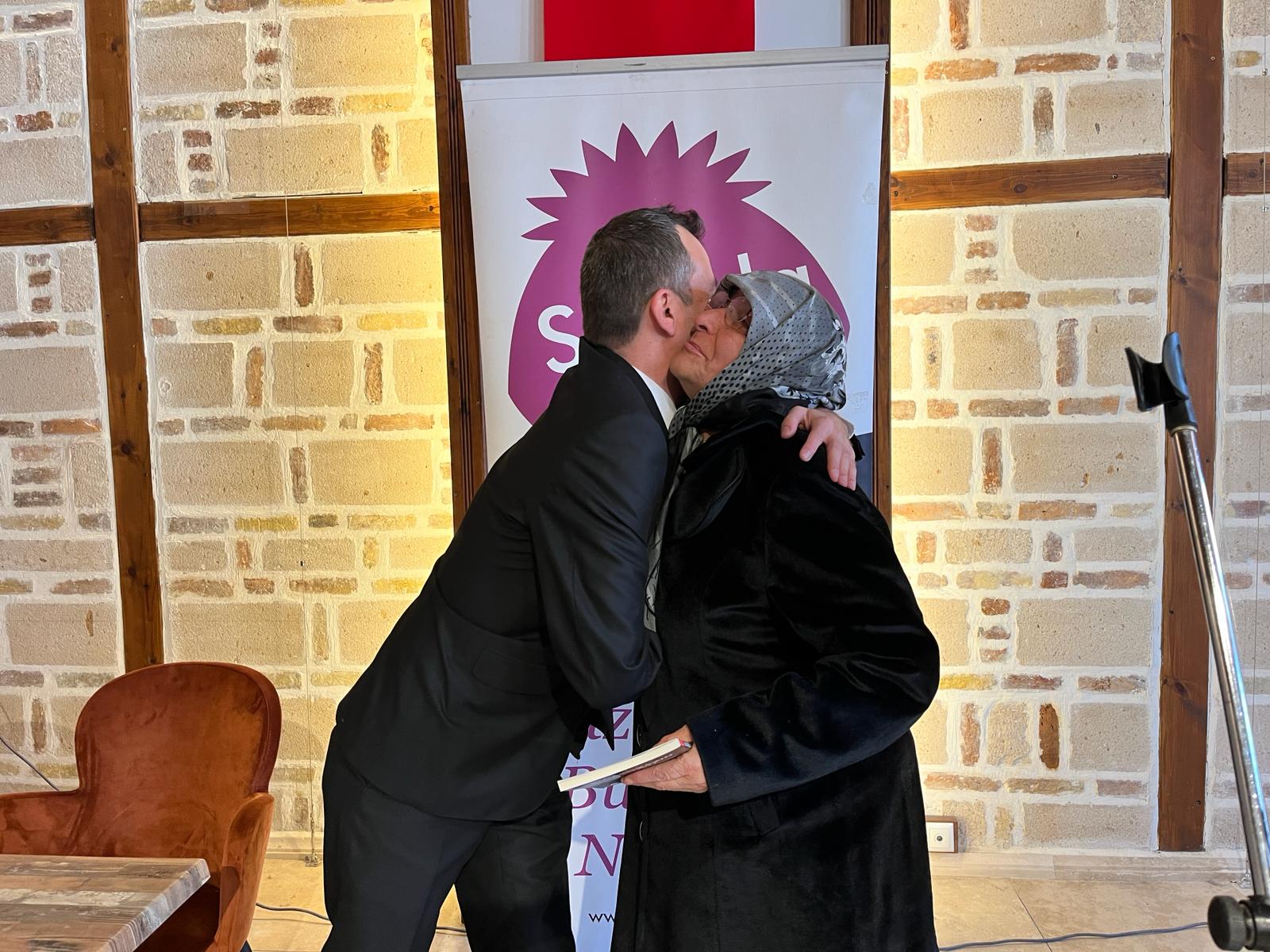 KURGULADIĞI KİTABI OKUYAMADAN VUSLATA ERDİ