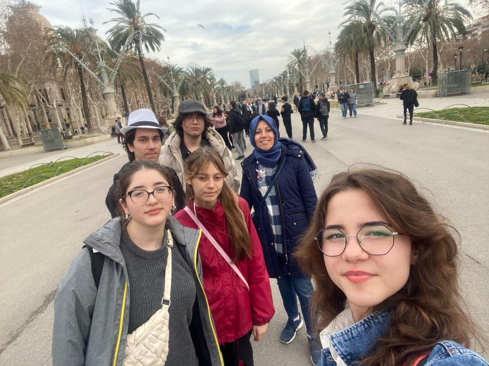 AFYON LİSESİ BARSELONA'DA