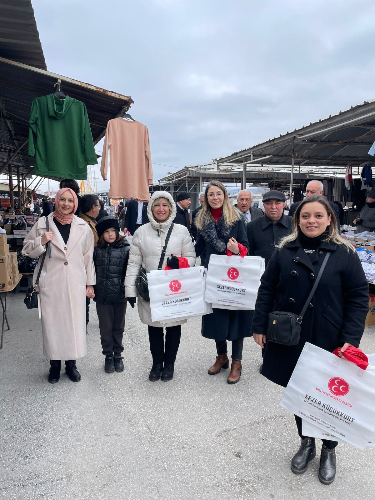 YIKILAN HUZUREVİ YENİDEN YAPILACAK, STK’LAR İÇİN ORTAK MERKEZ OLUŞTURULACAK