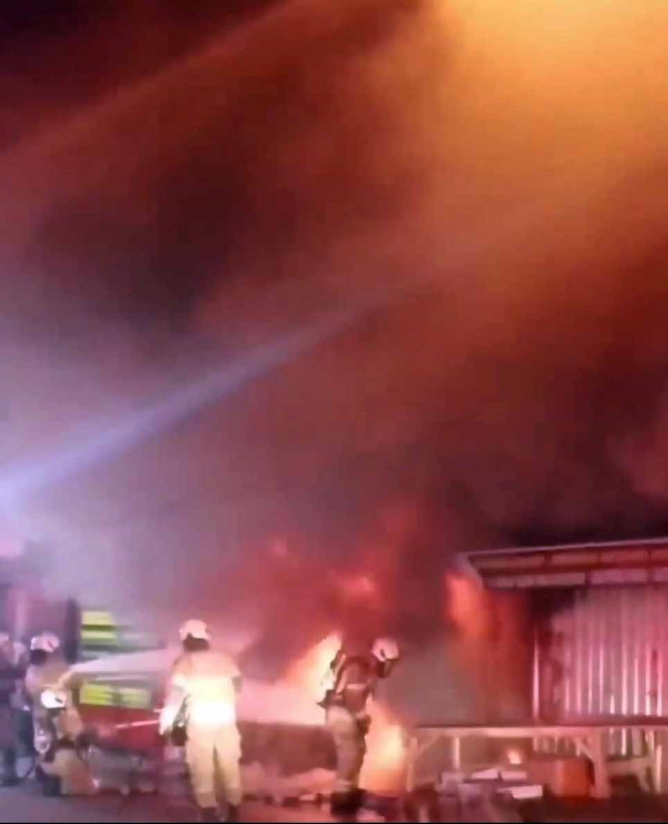 69 Gün Arayla 2. Kez Yanan İş Yeri Küle Döndü
