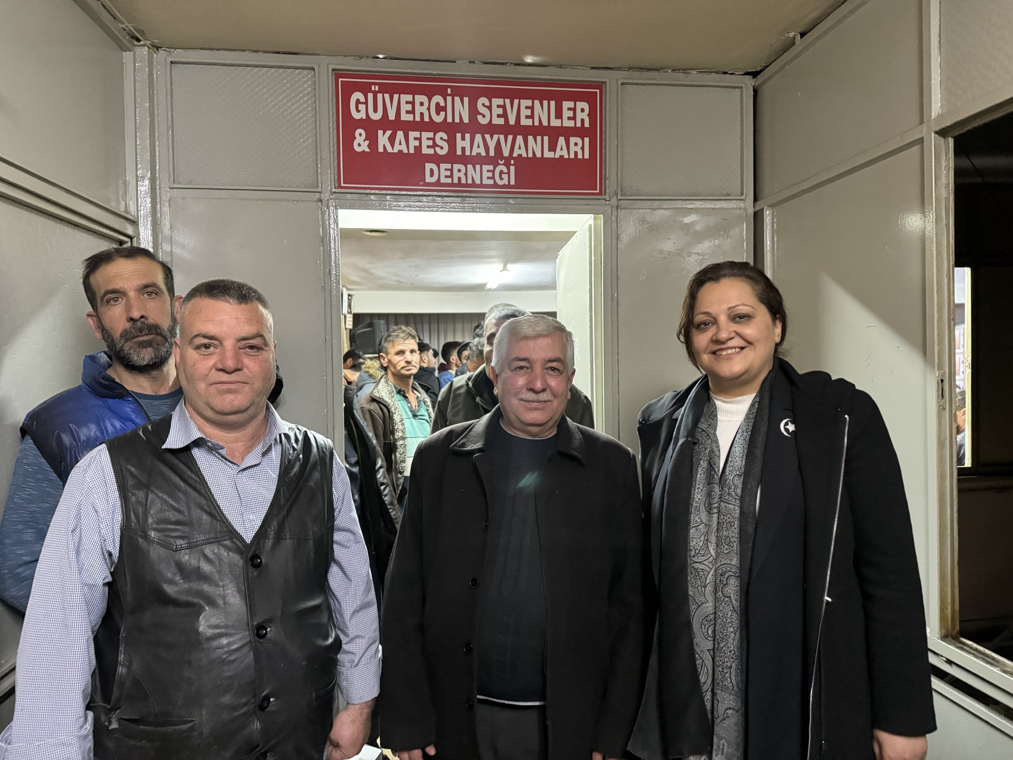 CHP'li Köksal Söz Verdi Daha Büyük Salon İnşa Edilecek
