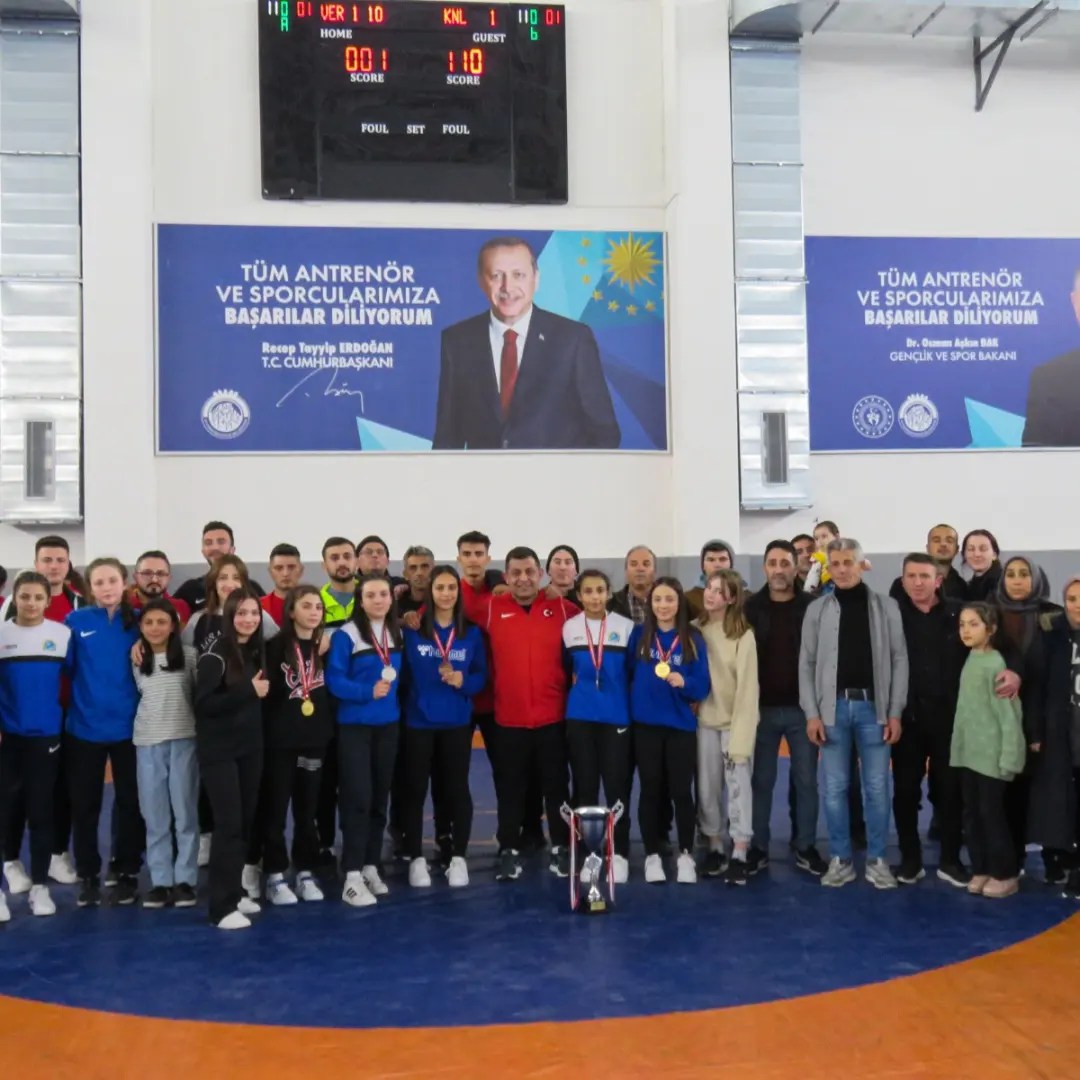 Taşoluk Belediyespor 2. Kez Türkiye Şampiyonu