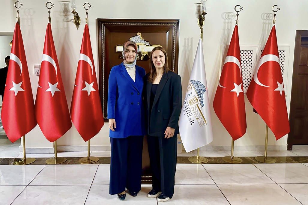 VALİ YİĞİTBAŞI MİLLİ SPORCU TOSUN'U AĞIRLADI