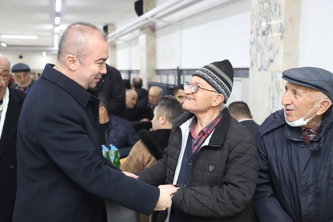 ULUÇAY KAVAS'I  YALNIZ BIRAKMADI