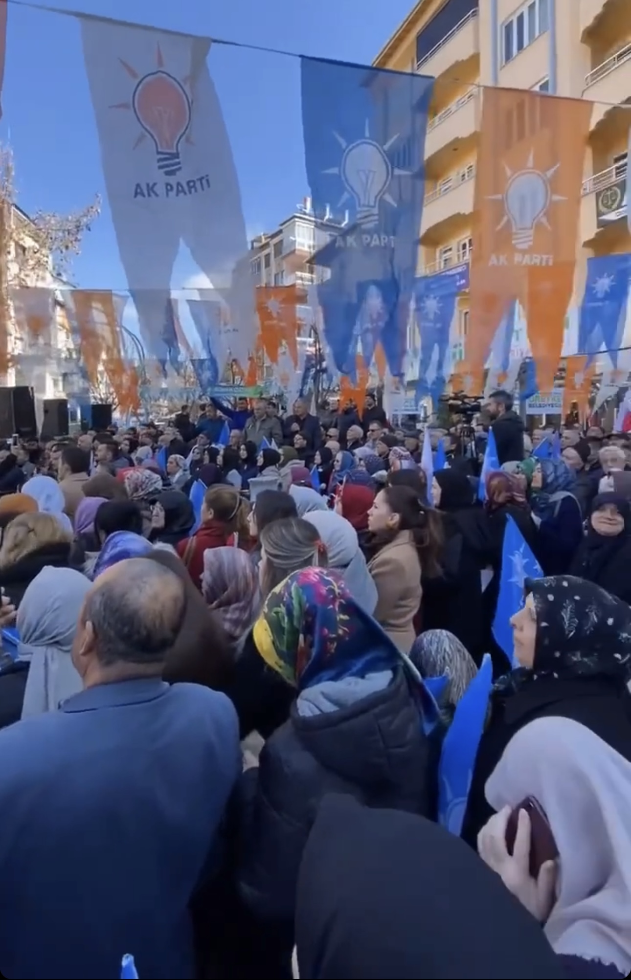 “31 MART’TA AK PARTİ BAYRAĞINI TEKRAR BELEDİYEYE DİKECEĞİZ”