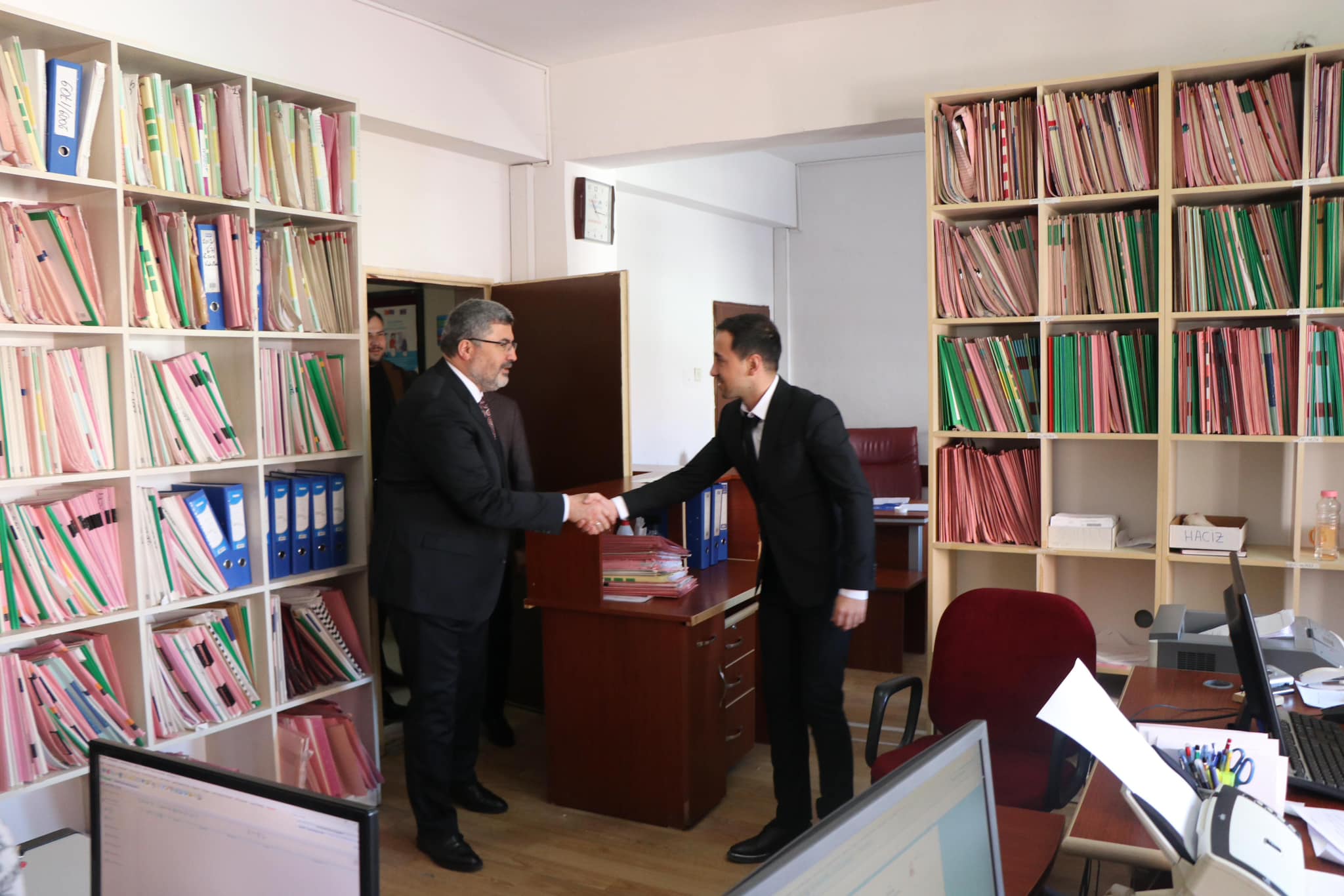 AK Partili Özkaya Dinar'da Ziyaretlerde Bulundu
