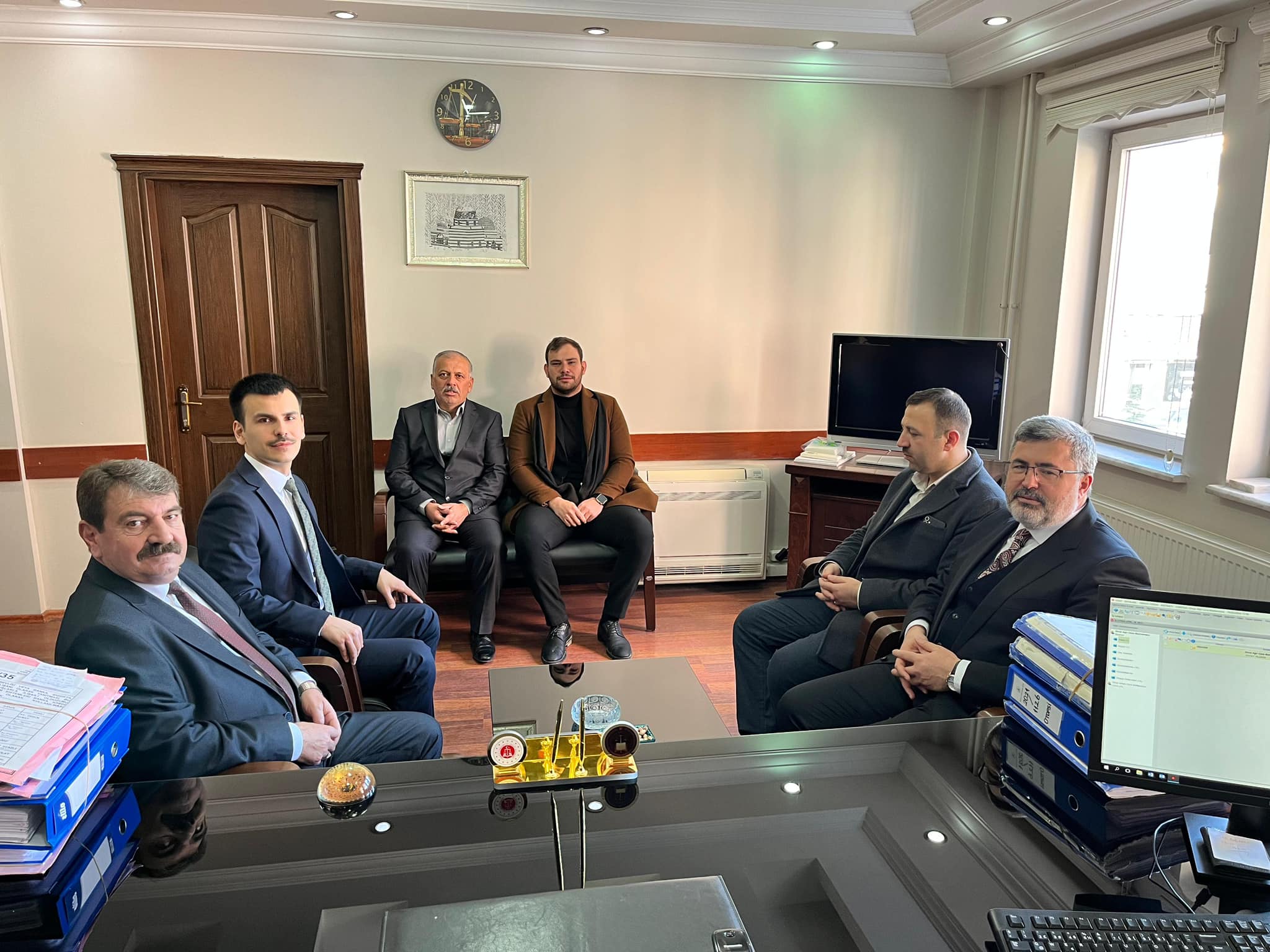 AK Partili Özkaya Dinar'da Ziyaretlerde Bulundu