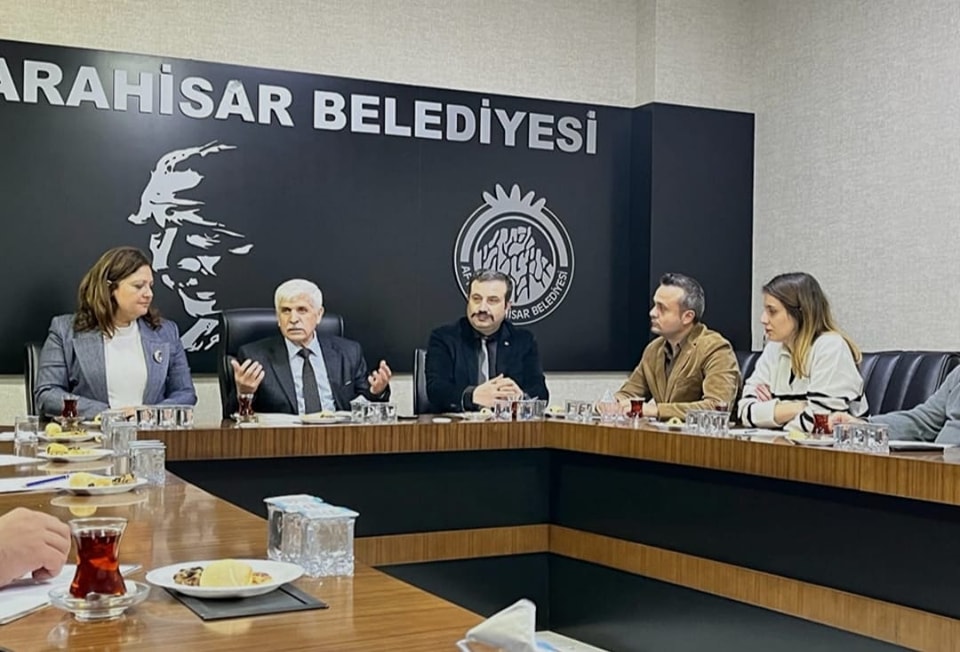 CHP'nin Rotası Kent Konseyi Oldu