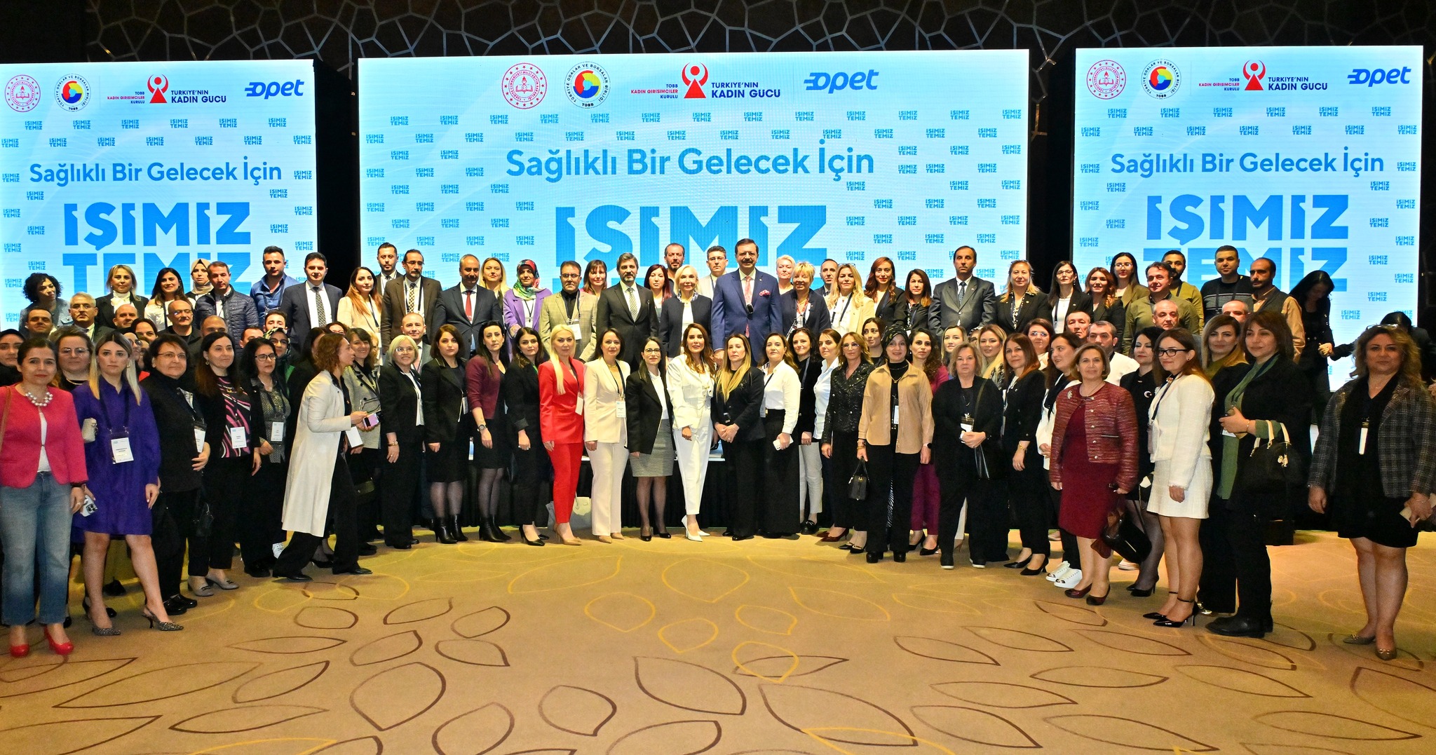 HİSARCIKLIOĞLU KADIN GİRİŞİMCİLER KURULU İCRA KOMİTESİ BAŞKANI YAMAN  İLE BİR ARAYA GELDİ