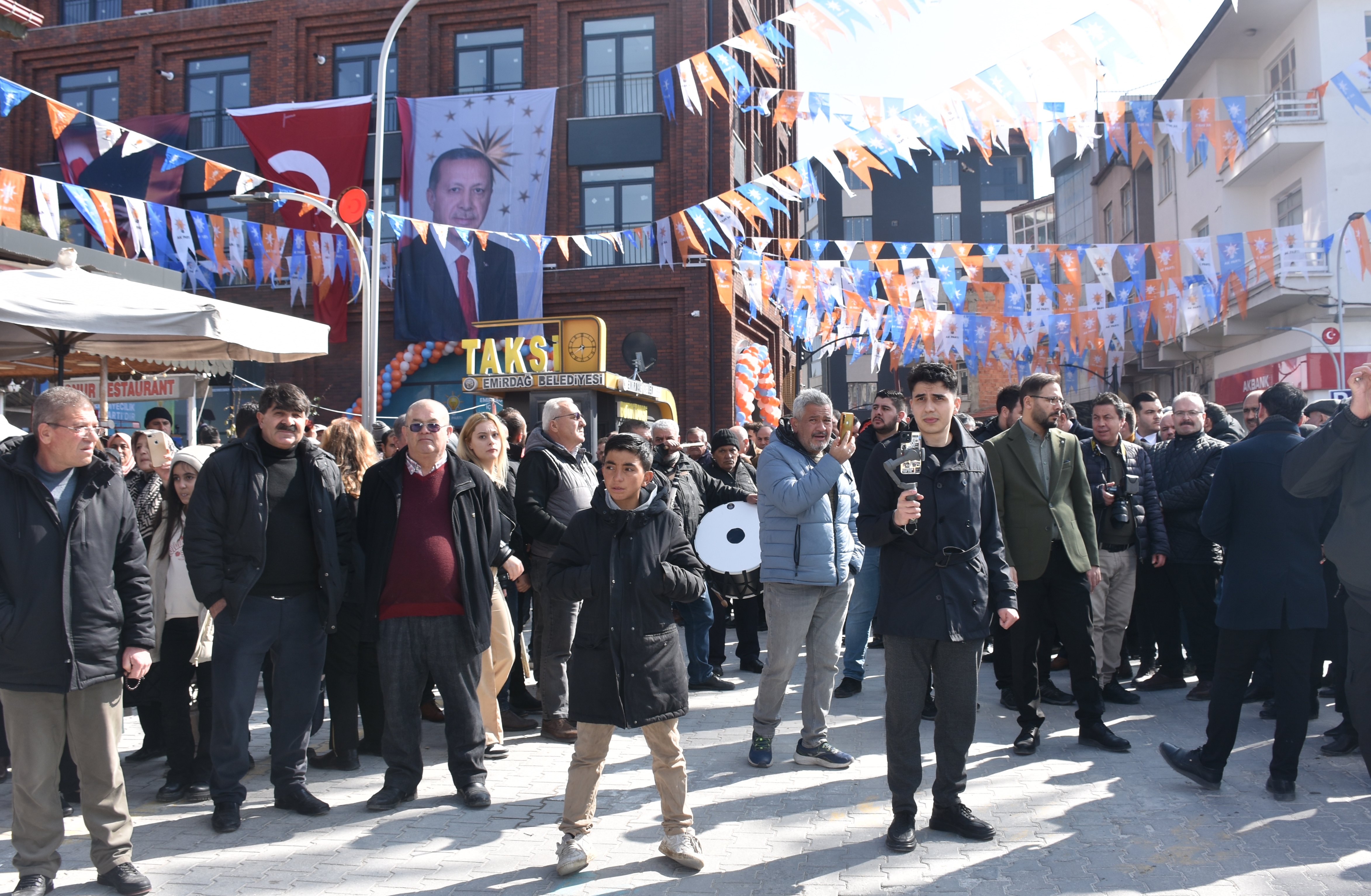 Bakan Göktaş, Memleketi Emirdağ'da