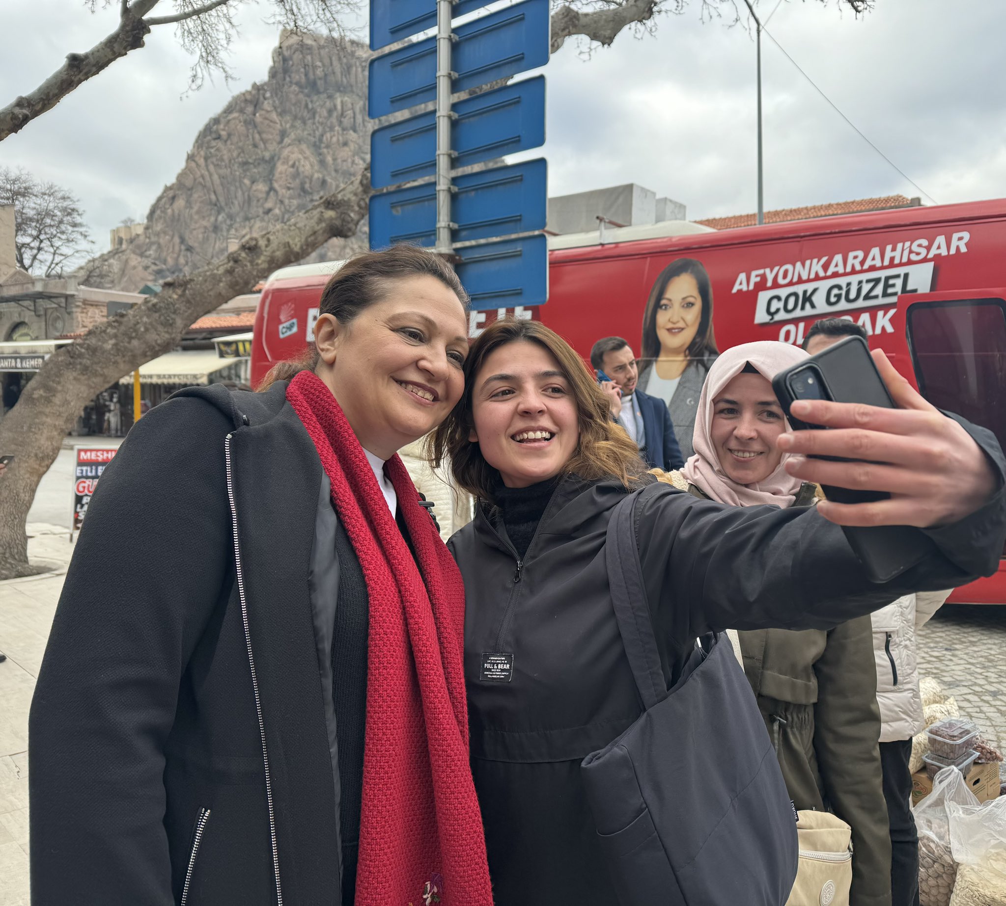 CHP'li Köksal'ın Gündemi Eski Çarşılar Oldu